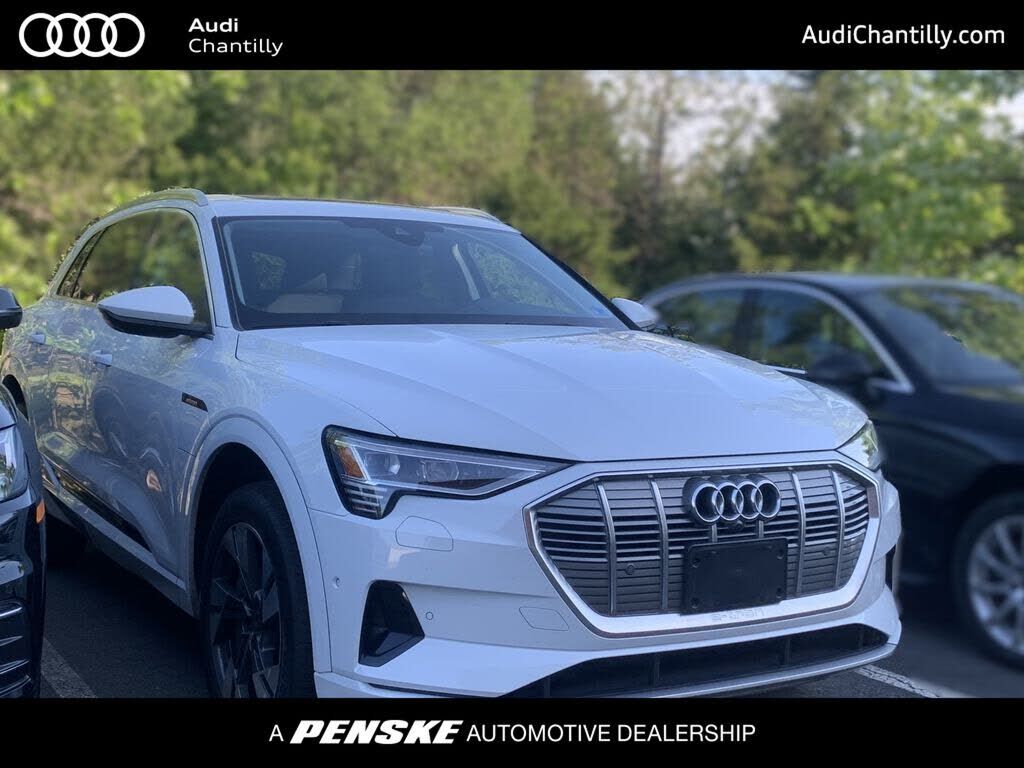 2023 AUDI e-tron