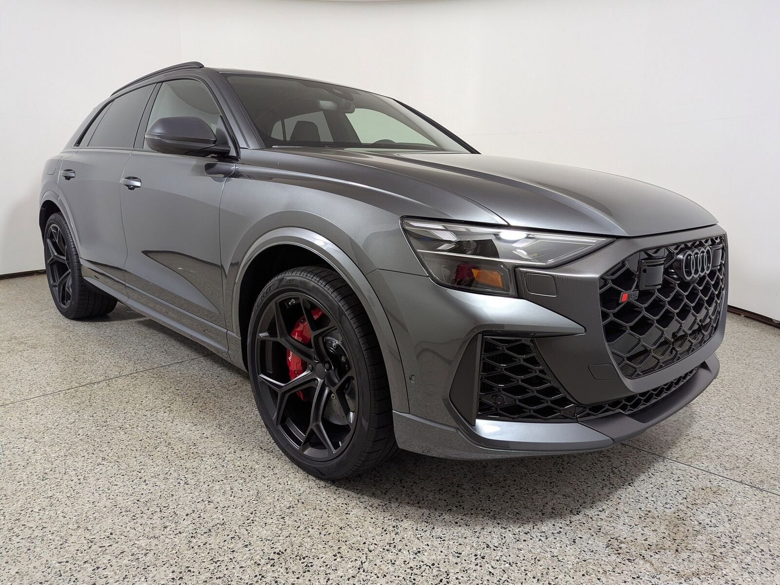 2026 AUDI RS Q8