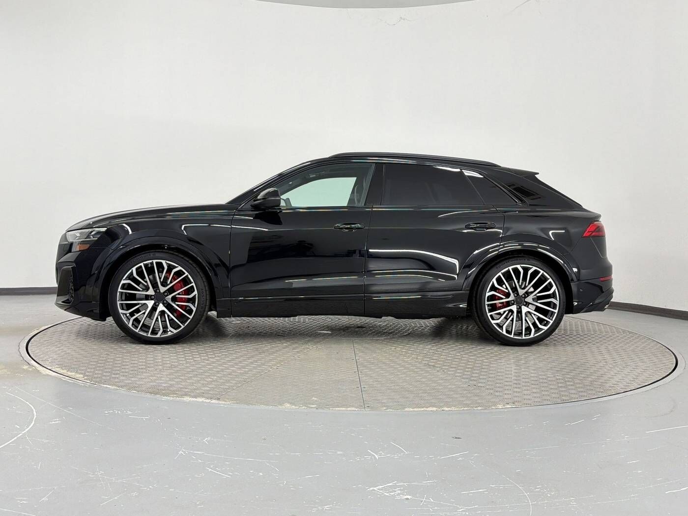 2026 Audi SQ8