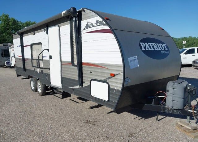 2015 FOREST RIVER Cherokee