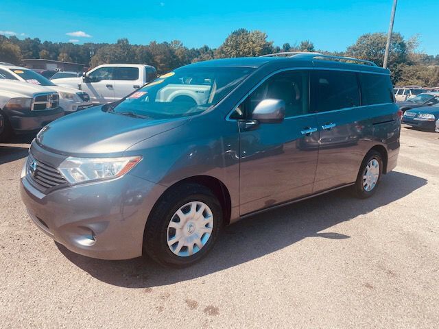 2015 NISSAN Quest