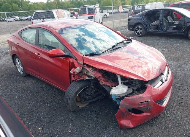 2011 HYUNDAI Elantra
