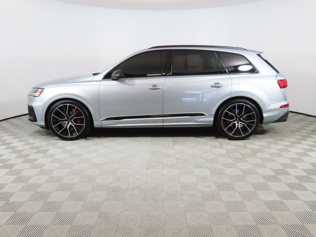 2023 Audi SQ7