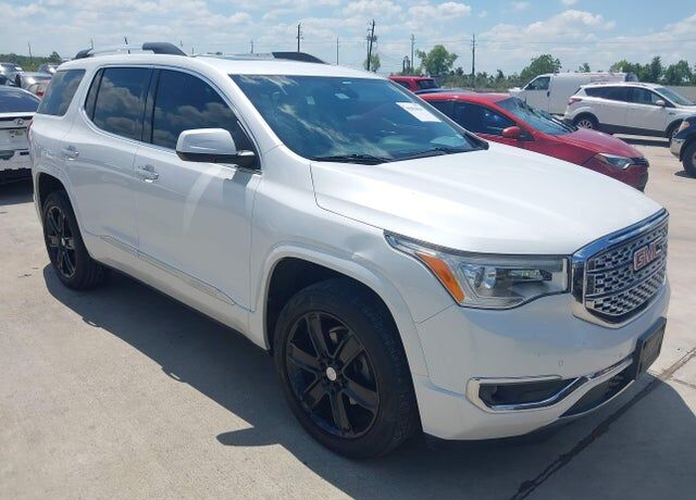 2017 GMC Acadia