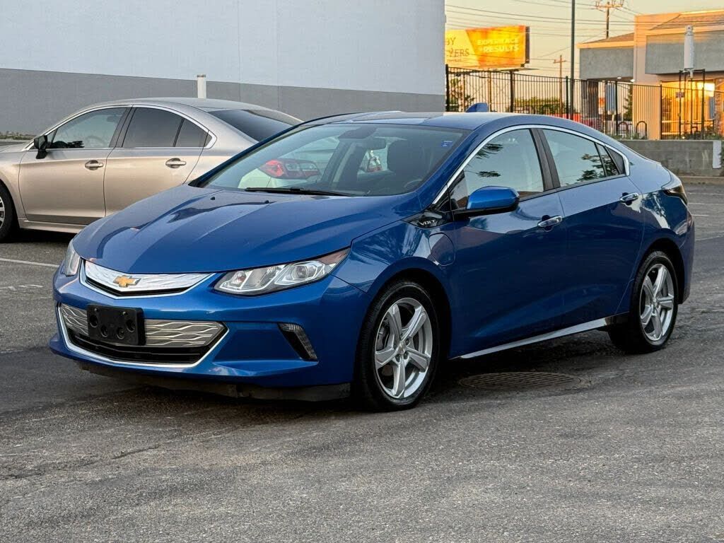 2016 CHEVROLET Volt