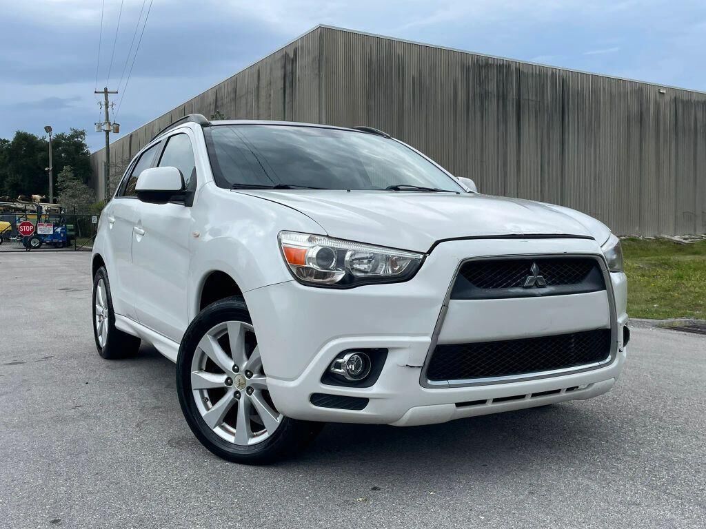 Mitsubishi Outlander Sport