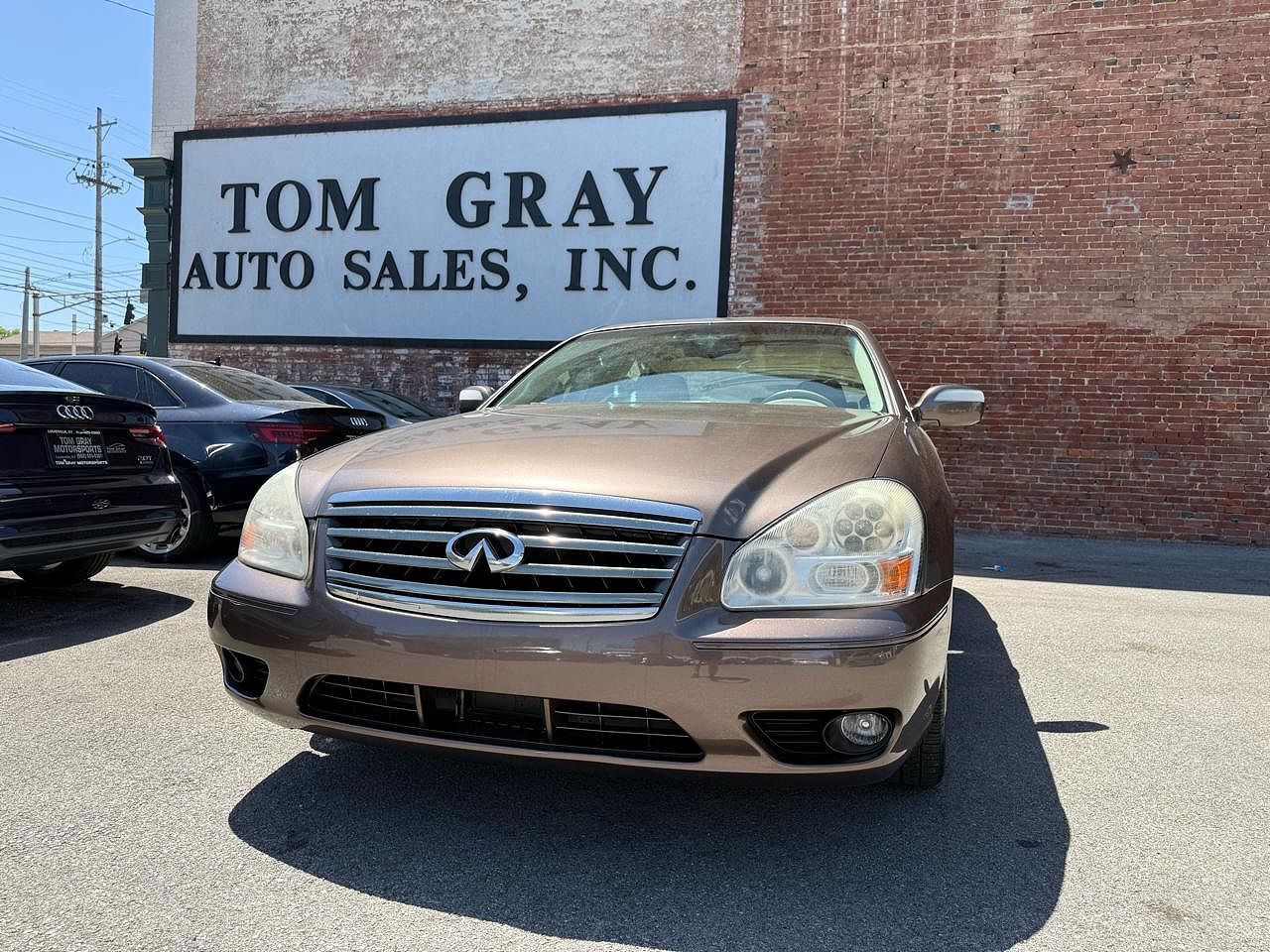 Infiniti Q45