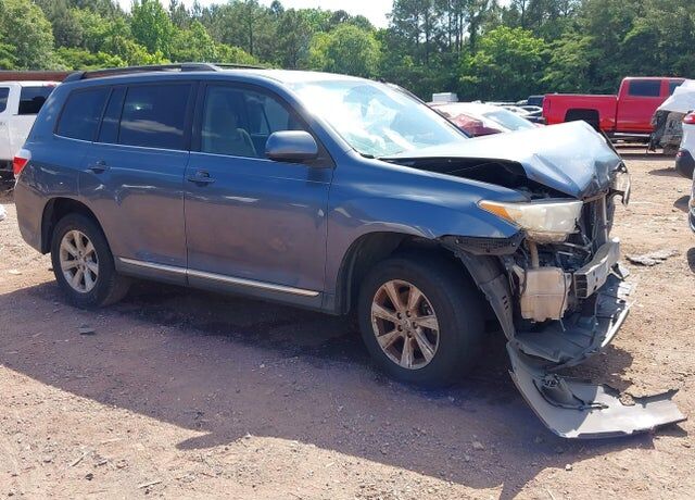 2012 TOYOTA Highlander