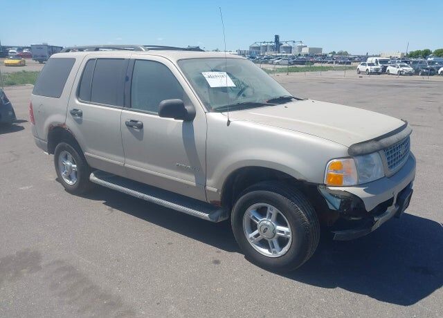 2004 FORD Explorer
