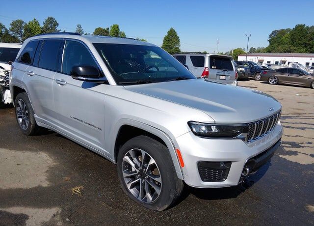 2022 JEEP Grand Cherokee