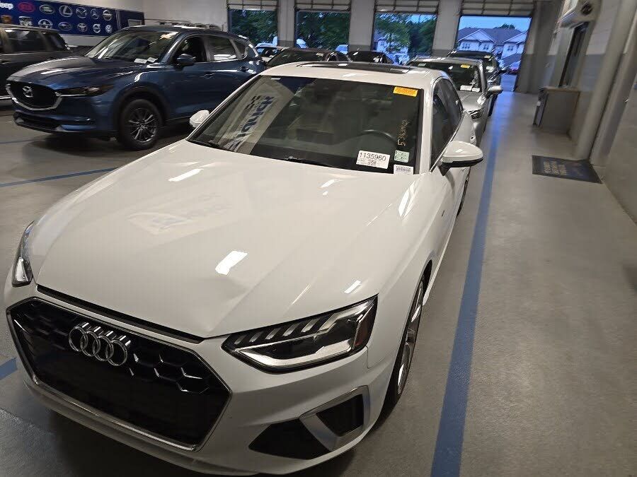 2022 Audi A4