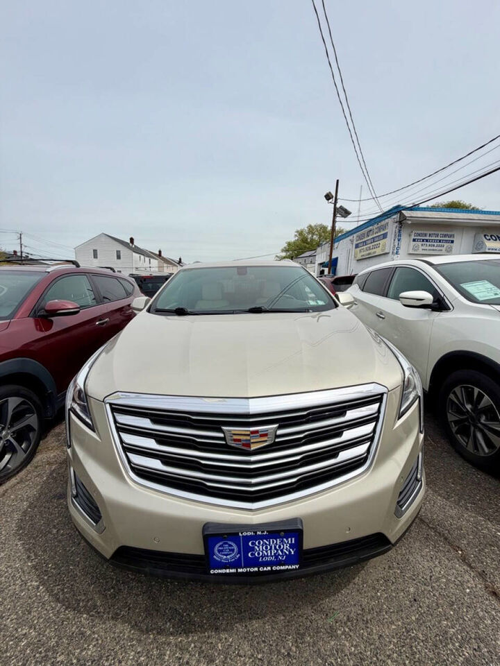 2017 CADILLAC XT5
