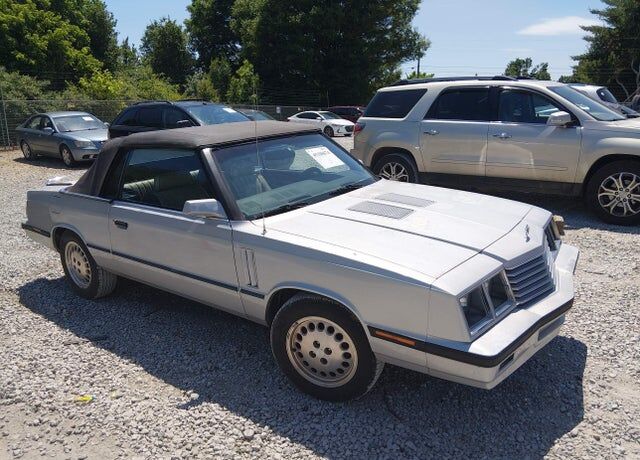 1985 DODGE 600