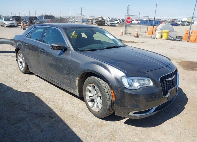 2023 CHRYSLER 300