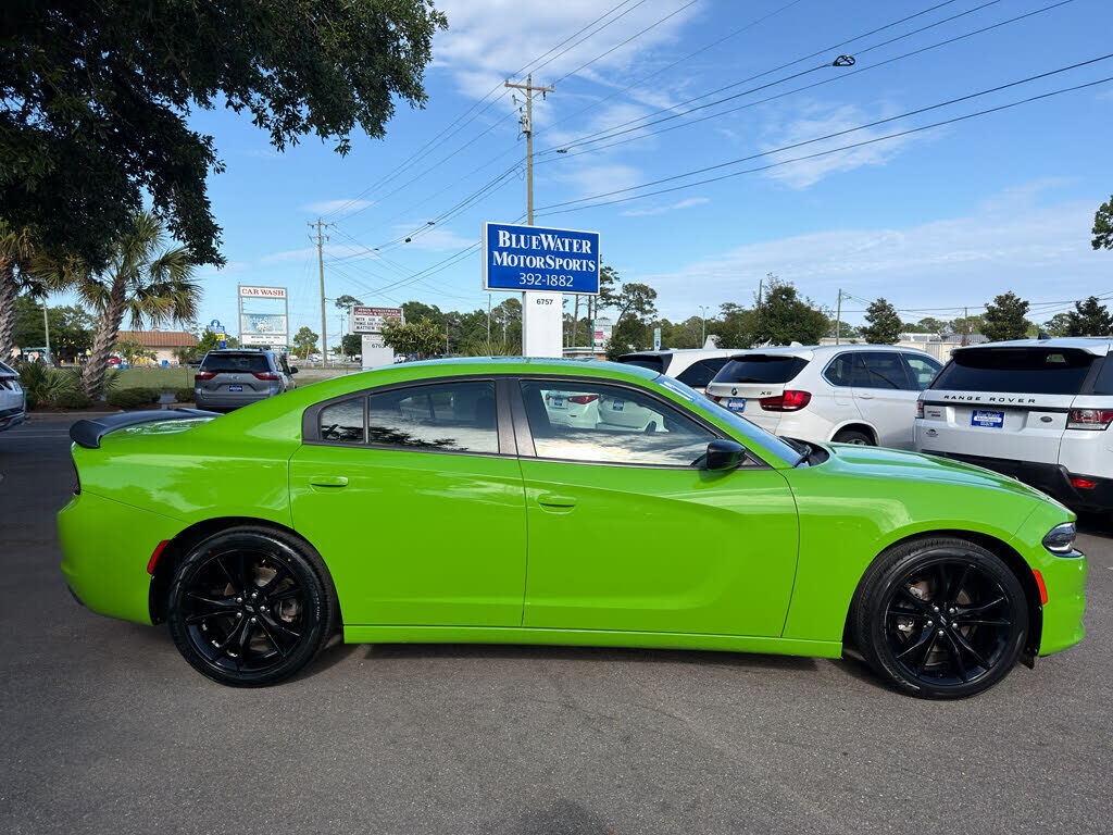 2017 DODGE Charger