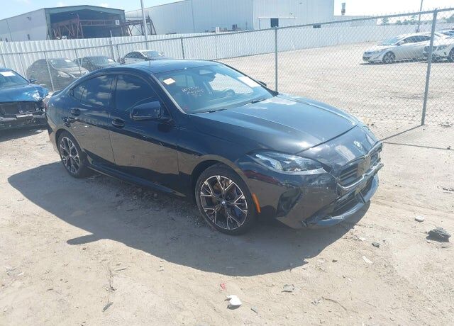 2025 BMW M2