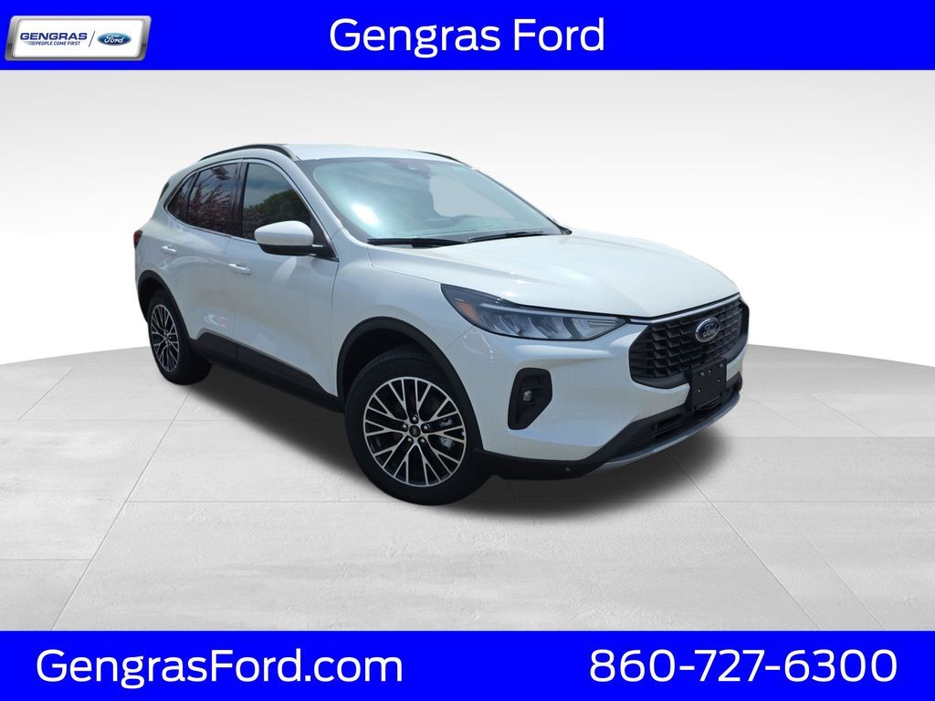 2025 FORD Escape