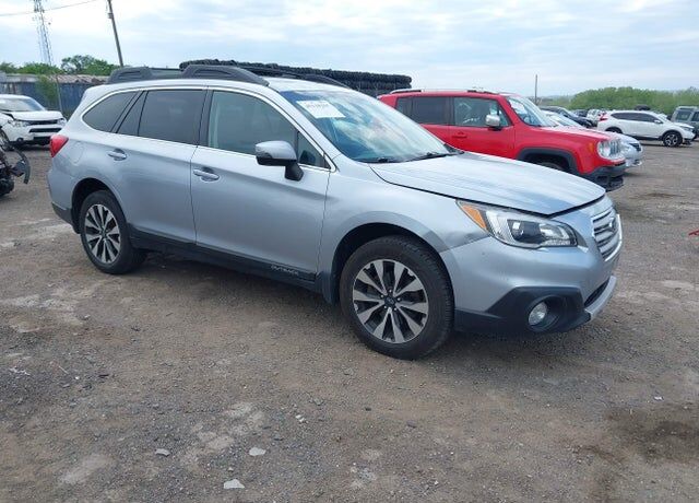 2017 SUBARU Outback