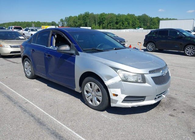 2012 CHEVROLET Cruze