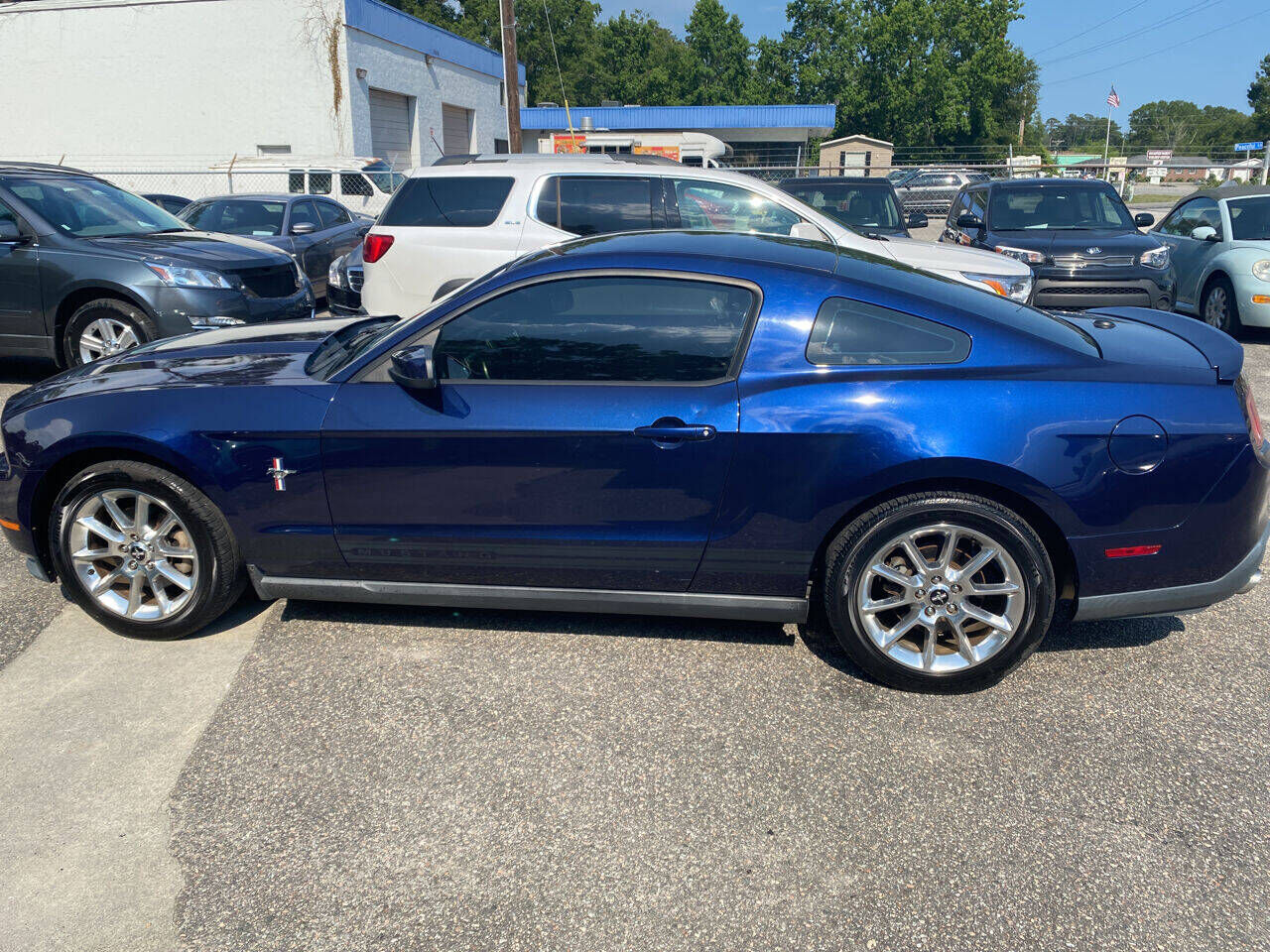 2011 FORD Mustang
