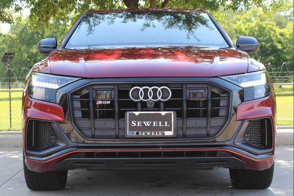 2021 Audi SQ8