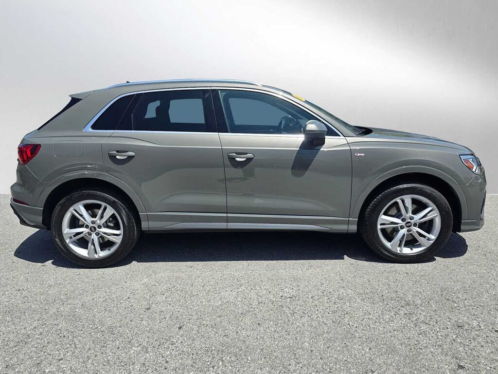 2023 Audi Q3