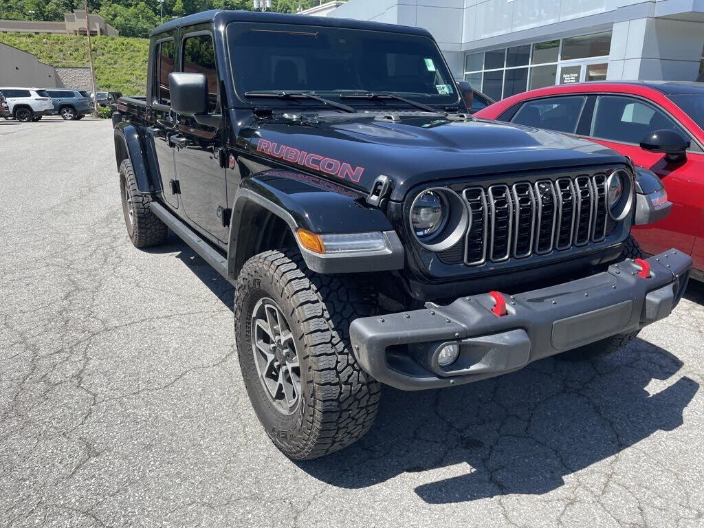 2025 JEEP Gladiator