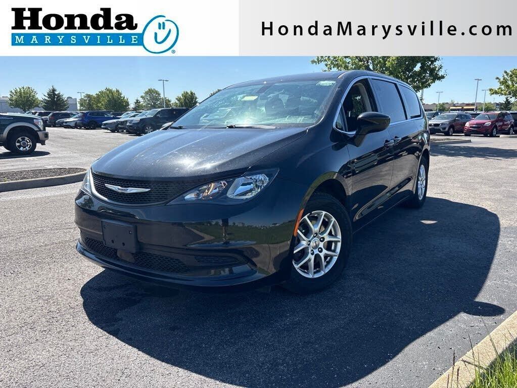 2022 Chrysler Voyager