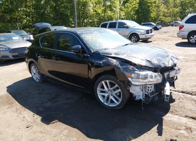 2017 LEXUS CT