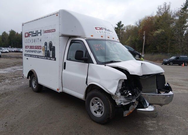 2024 CHEVROLET Express