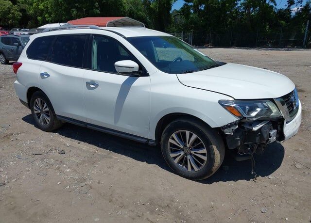 2018 NISSAN Pathfinder