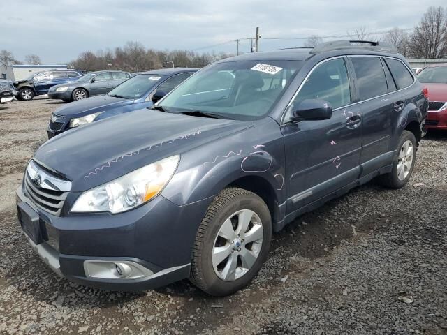 2012 SUBARU Outback