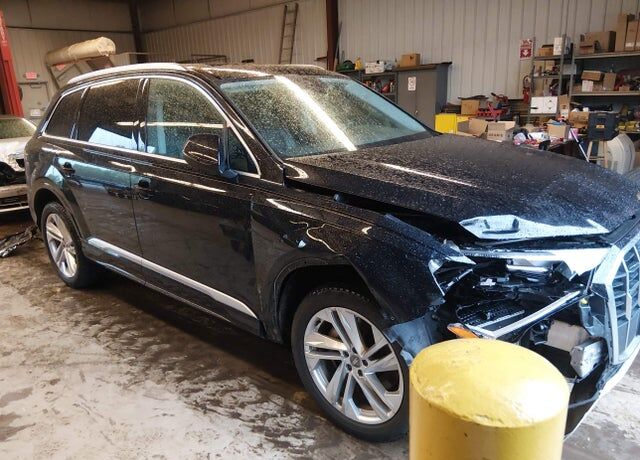 2021 AUDI Q7