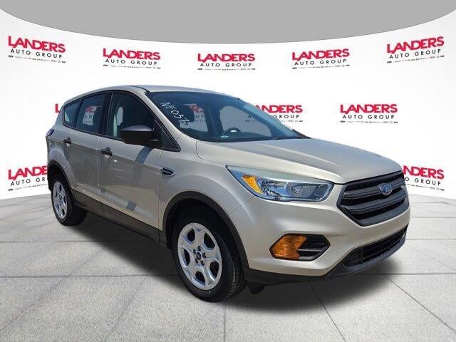 2017 FORD Escape
