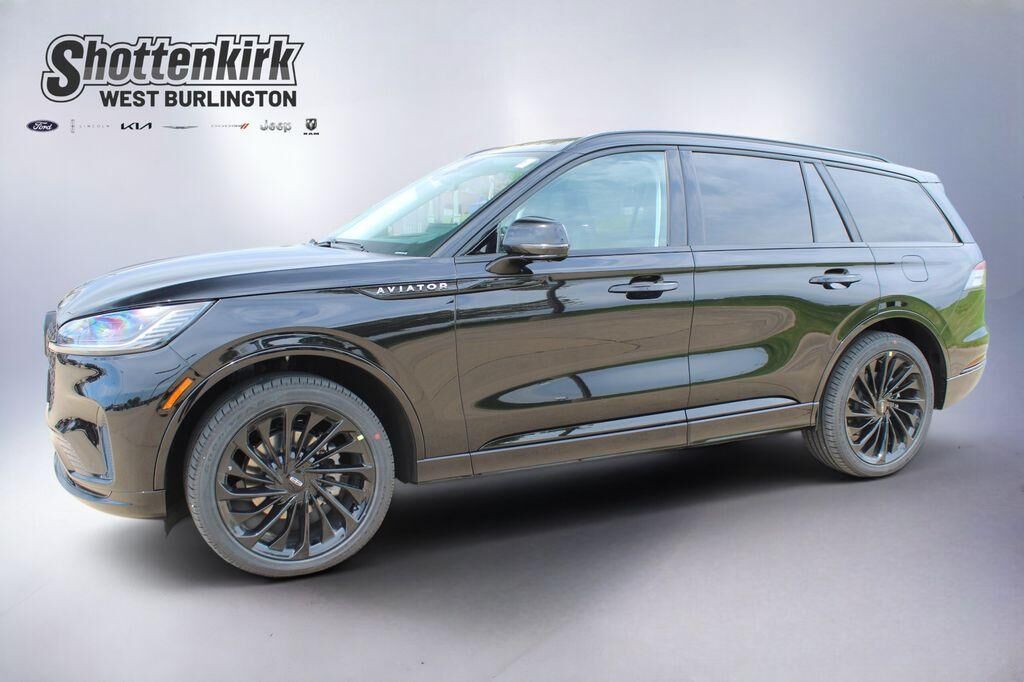 2026 LINCOLN Aviator