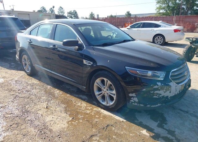 2016 FORD Taurus