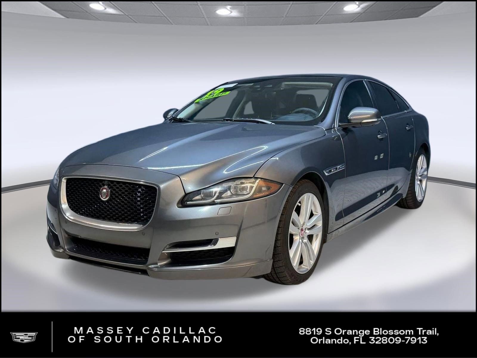 2019 JAGUAR XJ