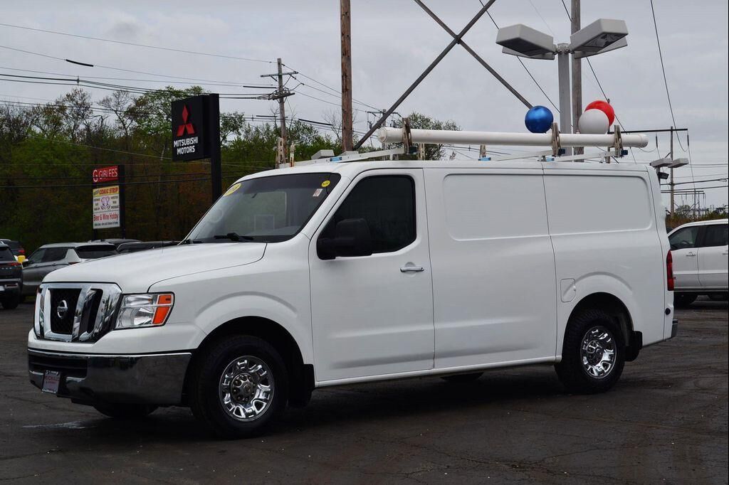 2018 NISSAN NV