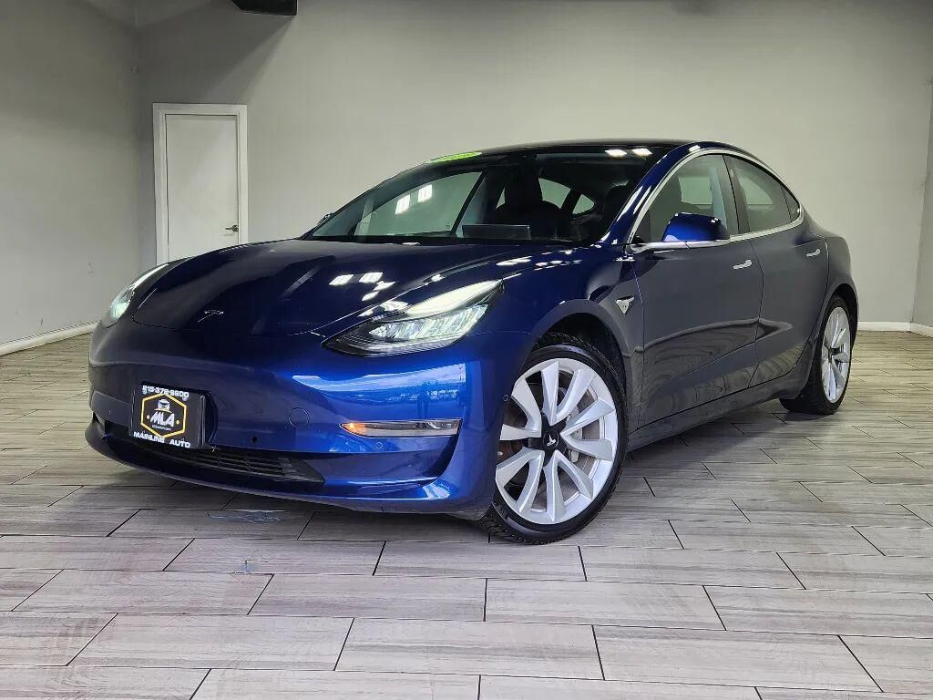 2019 TESLA Model 3