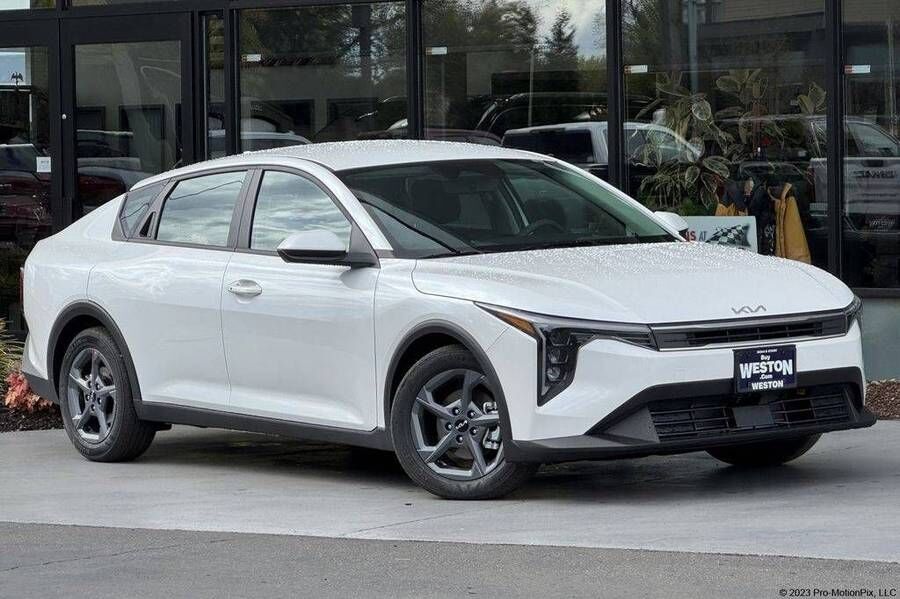 2026 KIA K4