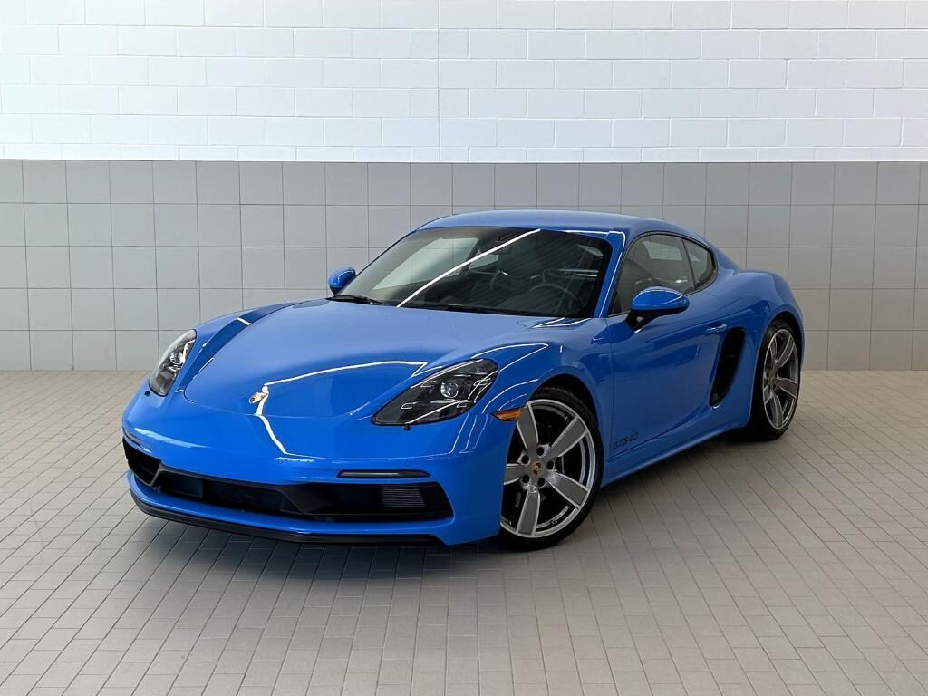 2025 PORSCHE 718