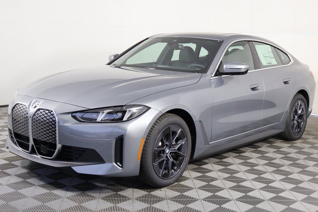 2026 BMW i4