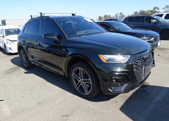 2025 AUDI Q5 e