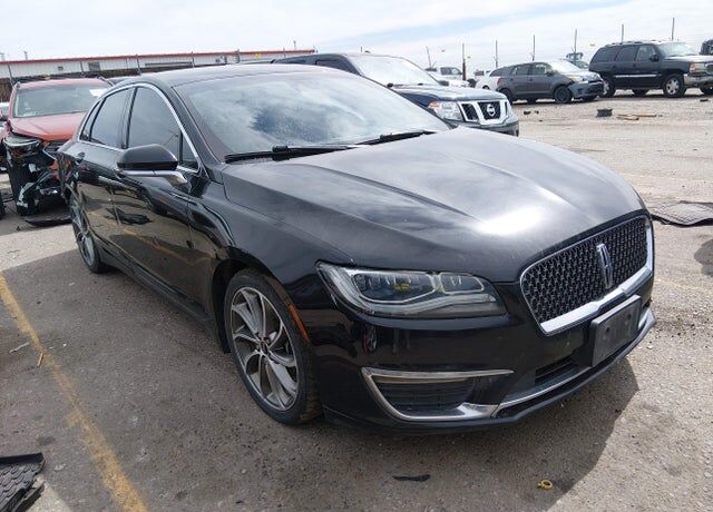 2017 LINCOLN MKZ