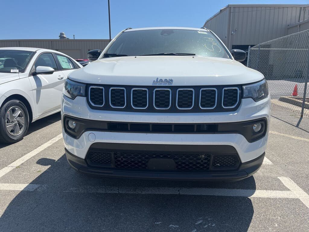 2025 JEEP Compass