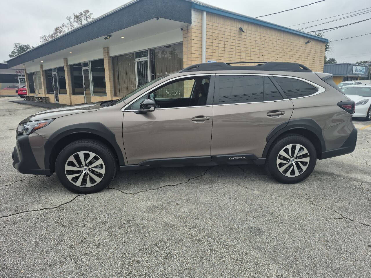 2023 SUBARU Outback