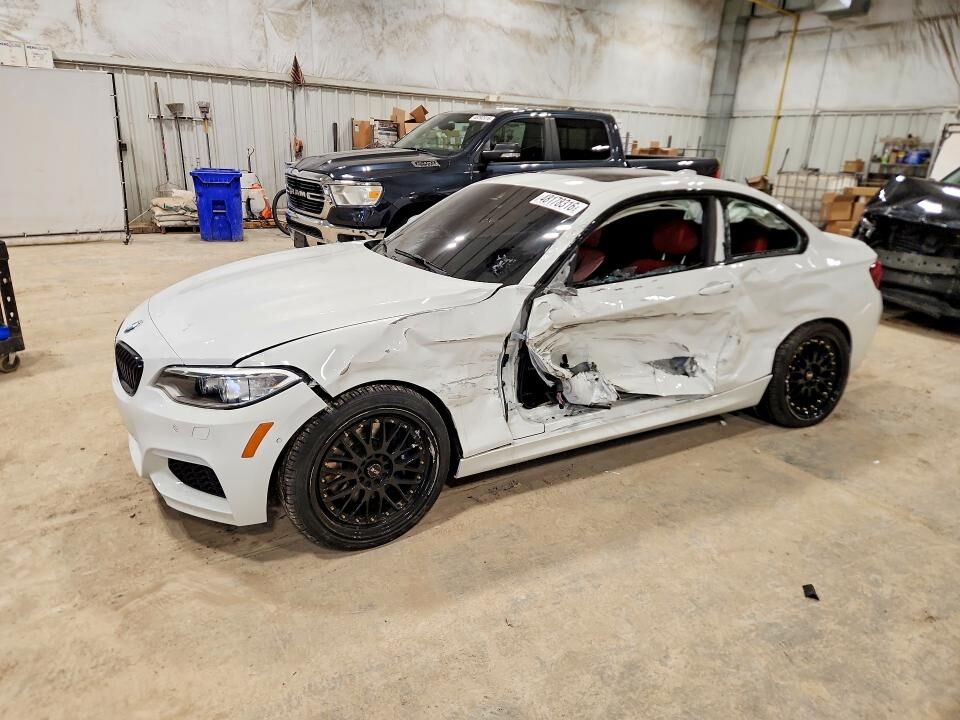 BMW M240i