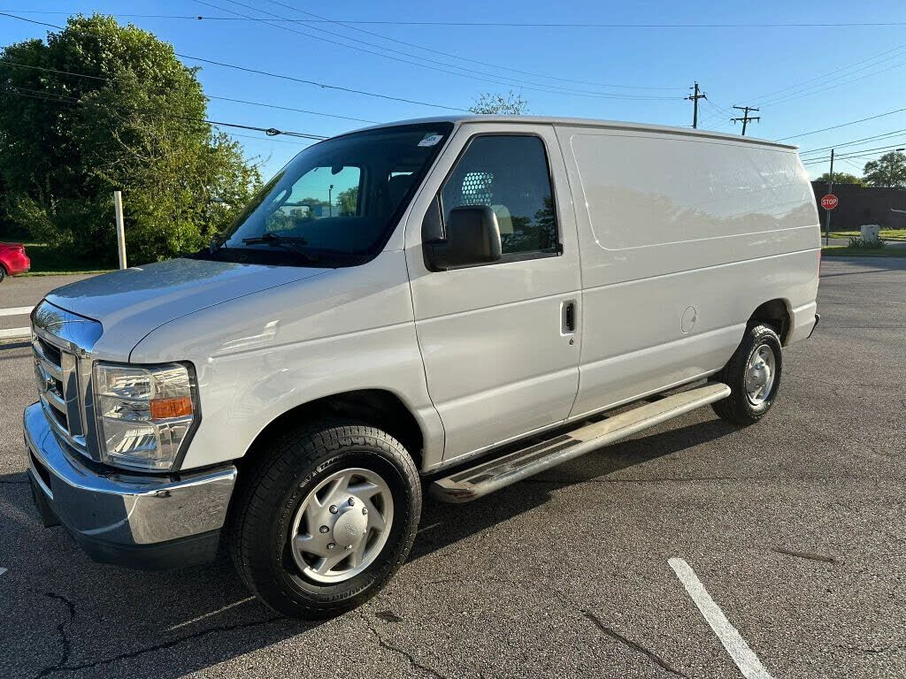 2014 FORD E-250
