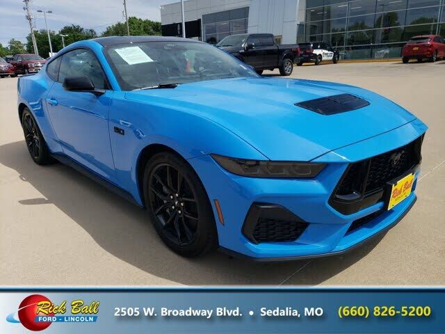 2025 FORD Mustang