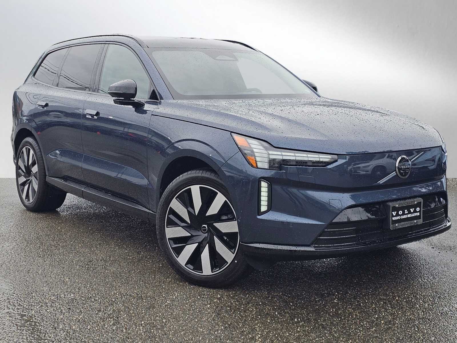 2026 VOLVO EX90